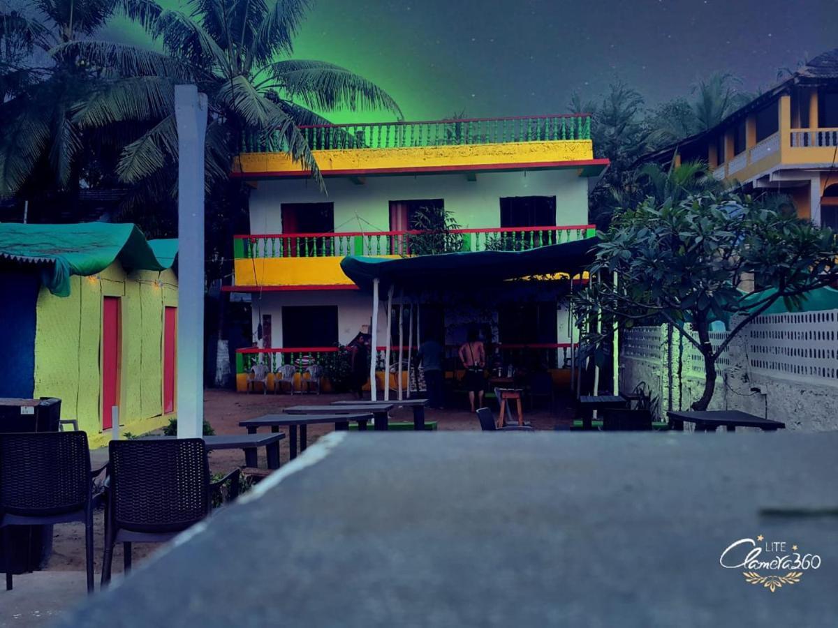 Rasta Mansion Beach Hostel And Rooms Arambol Exterior foto